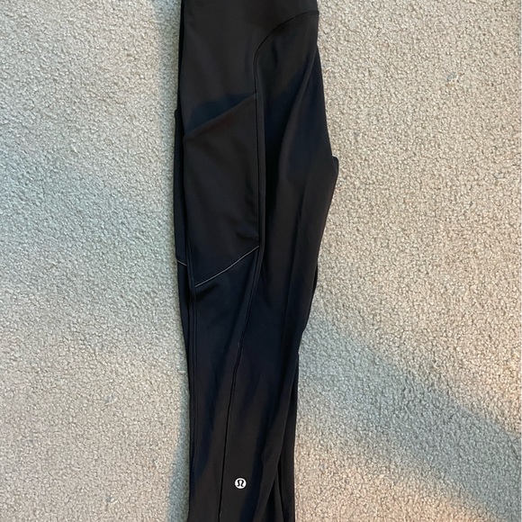 Lululemon running tights - size 4 - Picture 3 of 5